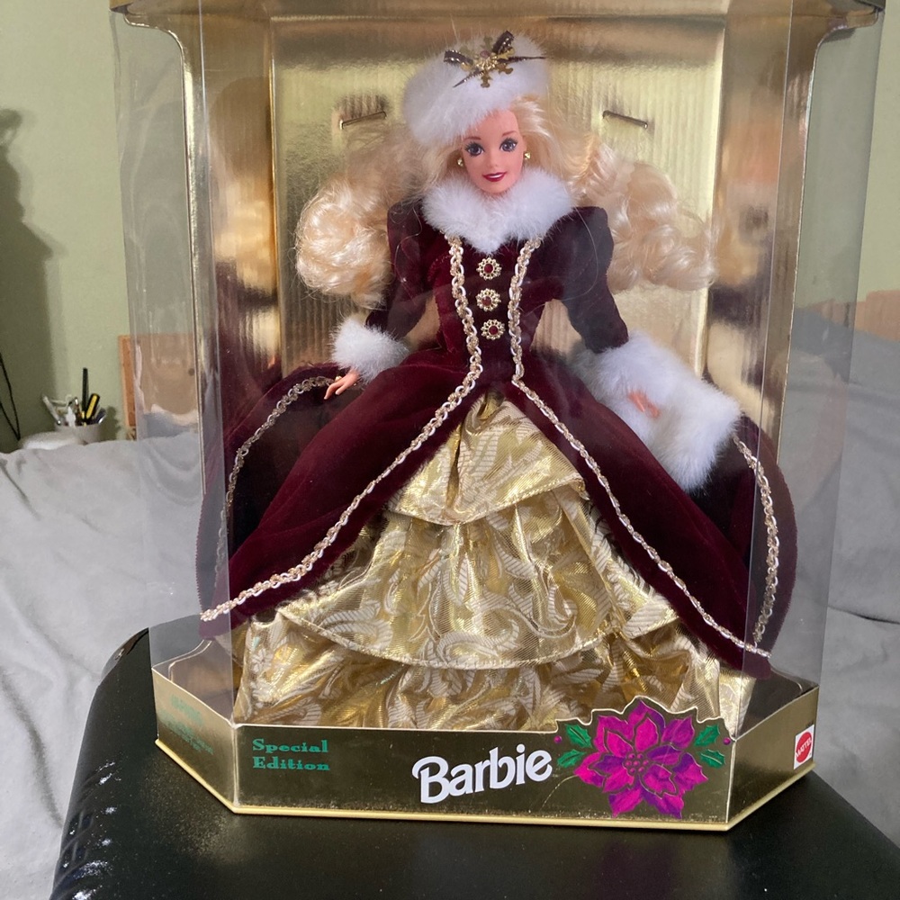 1996 special edition, happy holiday Barbie